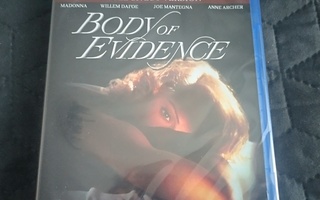 Body of evidence - hyytävä syleily Blu-ray **muoveissa**