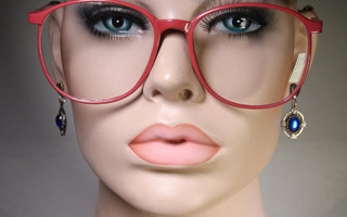 Naisten 1980-luvun isokokoiset pinkit silmälasinkehykset