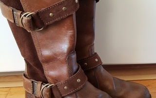 Timberland Boots Nahkasaappaat / Talvisaappaat - koko 35