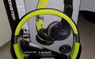 MONSTER iSport Freedom Bluetooth Kuulokkeet  UUDET  pestävät