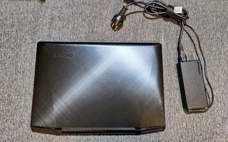Lenovo IdeaPad Y700 Peliläppäri 15,6"