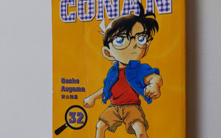 Gosho Aoyama : Salapoliisi Conan 32
