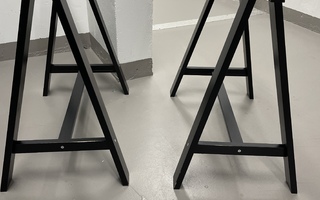 Ikea puinen ODDVALD pukkijalka musta, 2 kpl