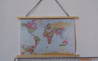 Nukkekoti maailmankartta taulu