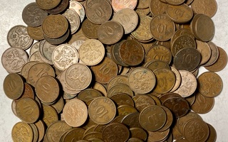10 penniä 1919–40, kuparia 1,2 kiloa.