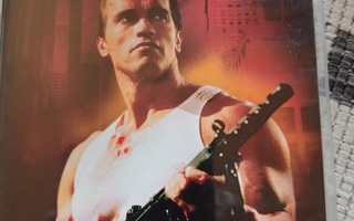 Raaka keikka - Schwarzenegger - DVD