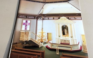 Töysän kirkko 1990 luku