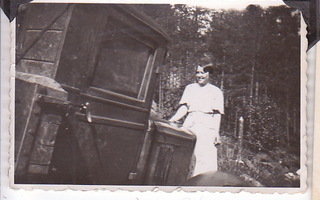 VANHA Valokuva Tyttö+ Kuorma-Auto 6 x 9 cm 1930-l
