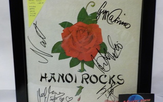 HANOI ROCKS - STRANGE BOYS BOX SISÄLIITE + NIMMARIT