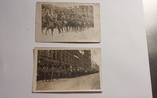 Kaksi vanhaa paraati postikorttia 1919. Helsinki.