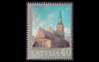 Latvia 620 ** Kirkko (2004)