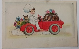 Pikkukokki ja koira tuovat kakun sekä kukkia autolla p. 1944