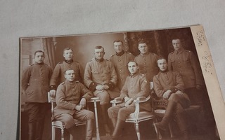 pahvivalokuva sotilaita v 1920