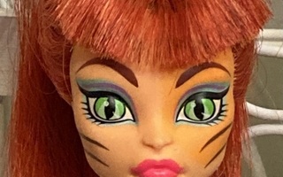 Monster High TORALEI STRIPE hybridi