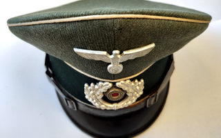 SAKSAL. ALIUPSEERIN LAKKI, GERMAN NCO'S VISOR CAP