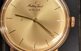 Mathey Tissot kultakello