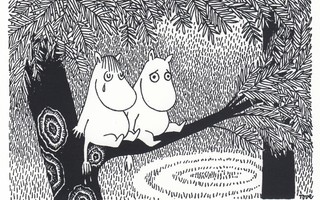 Muumit Muumipeikko ja Niiskuneiti istuvat puun oksalla