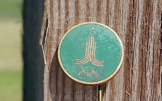 CCCR - Olympia emalinen merkki. Halkaisija - 14 mm.