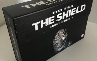 The Shield Deluxe Collectors Box: Complete Seasons 1-7 DVD
