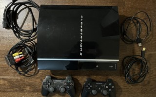 PS3 80GB + kaksi ohjainta + pelejä