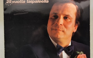 REIJO TAIPALE-25 vUOTTA TAIPALEELLA-LP, GDL2060,v.1984