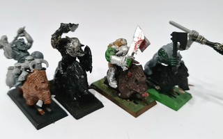 Warhammer Fantasy - 4kpl Orc Boar Boyz [F47]