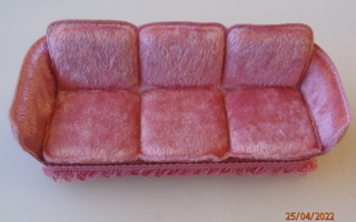 Lundby nukkekoti vaaleanpunainen sohva