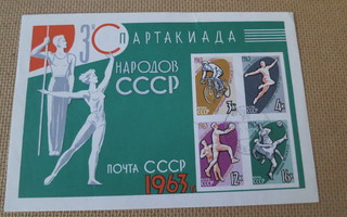 CCCP 1963: kansojen kolmas Spartakiadi pienoisarkki