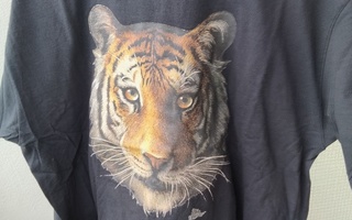 Tiikeri painatus t-paita