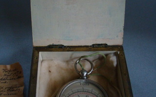 Vanha ampere-/volttimittari (yli 100v.)
