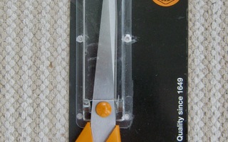 FISKARS ¨ Yleissakset