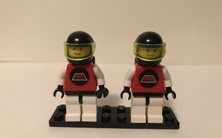 Lego M-Tron minifiguurit