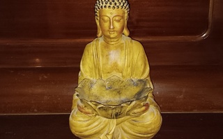 Vanha Iso buddha figuuri