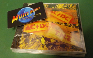 AC/DC - T.N.T. UUSI CD (+)