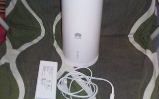 5G Huawei N5368x - 5G CPE MAX ( ei telinettä