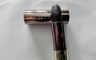 Urban Decay Vice Lipstick Metallized huulipuna, sävy Voodoo