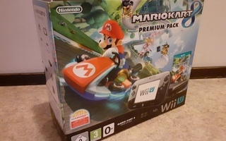 Nintendo Wii U (Mario Kart 8 Premium Pack)