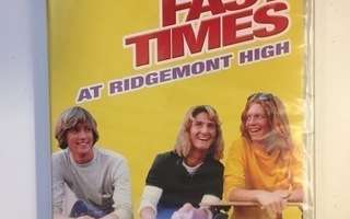 Kuumat Kinkut - Fast Times at Ridgemont High (DVD) 1982 UUSI
