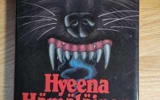 Hyeena Hämäläinen : Chien sauvage - raivo koira