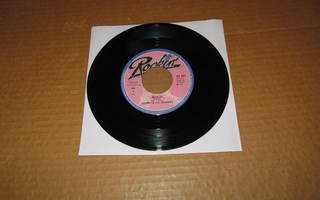 Johnny & The Dodgers 7" Move It /Yes I Love You Baby v.1979