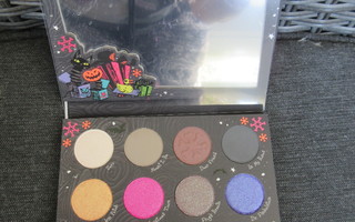 Colourpop "The Nightmare before Christmas" luomiväripaletti