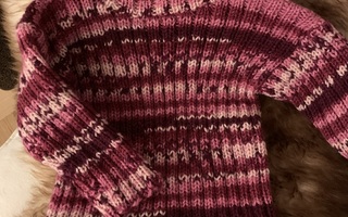Tyttöjen pinkki käsinneulottu villapaita 86/92 cm
