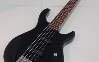 Fender Squier MB-5 Viisikielinen Bassokitara