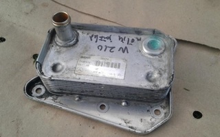 Öljynjäähdytin (moottori) - MB W210
