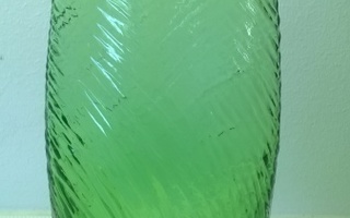 Nuutajärvi vihreä lasimaljakko, malli 1407