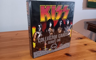 KISS : CORNERSTONE COLLECTOR CARDS 1997 (220 KORTTIA)+KANSIO