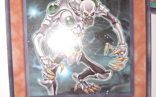 1996 Yu-Gi-Oh Alien Skull card