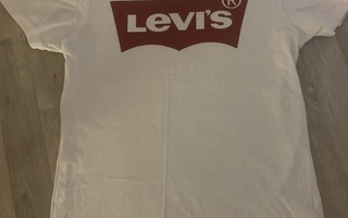 Levi’s T-paita, koko 152 cm