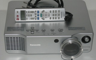 Panasonic PT-AE900E HD projector