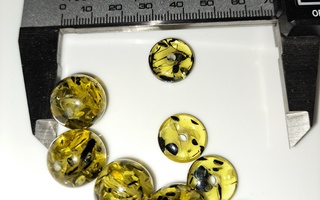 Keltavihreitä helmiä , erikoisia 4+4 kpl